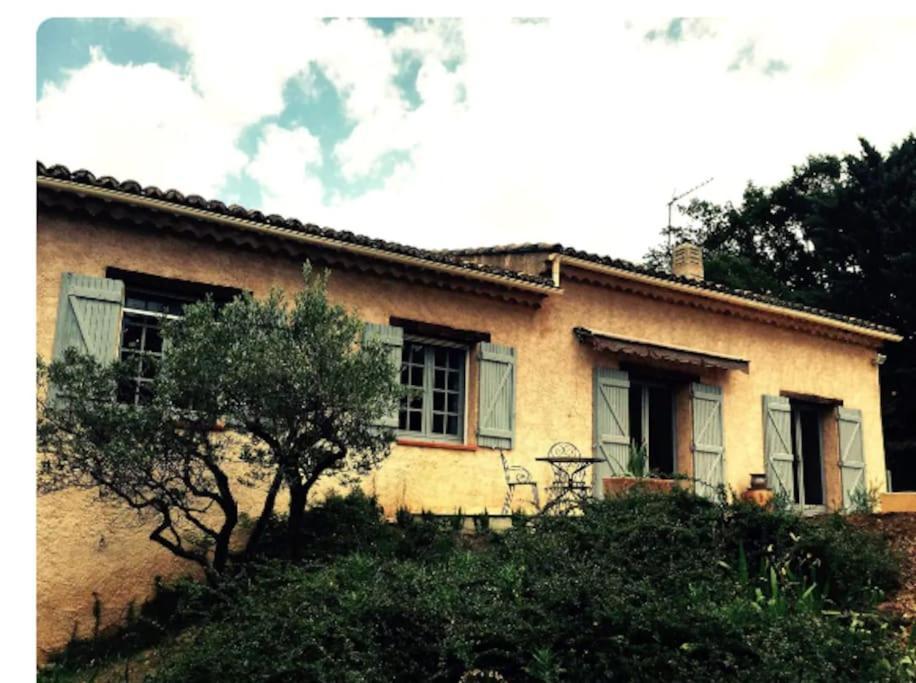 Petit Coin De Paradis En Provence Aups Esterno foto