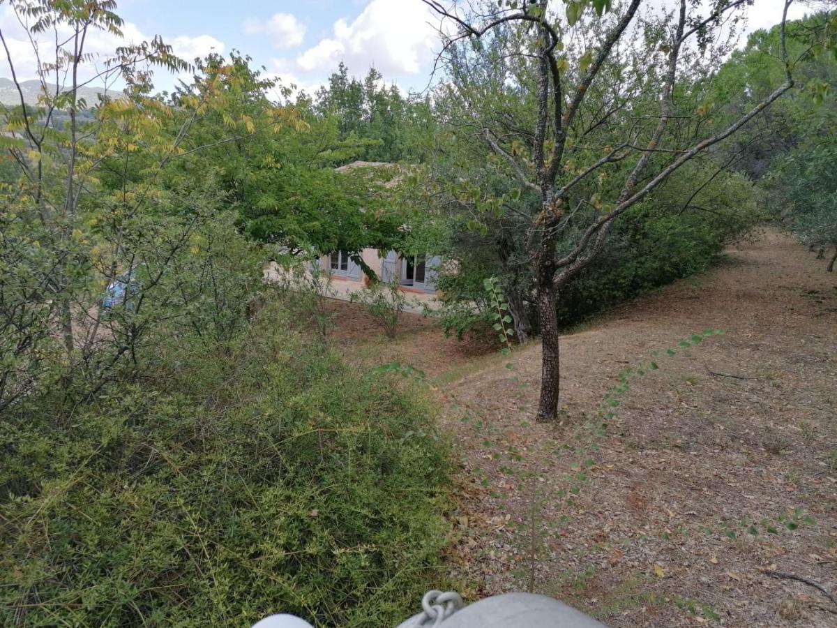 Petit Coin De Paradis En Provence Aups Esterno foto