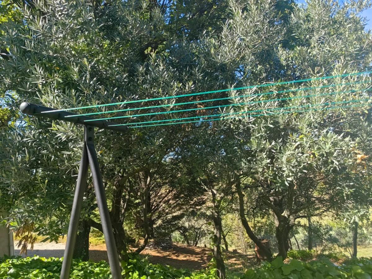 Petit Coin De Paradis En Provence Aups Esterno foto